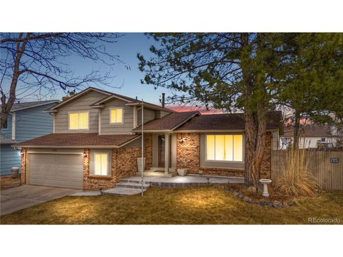 3930 S Argonne Way, Aurora, CO, 80013-3602 | Card Image