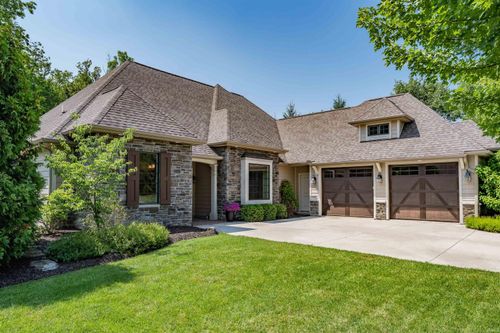 2704 Grenadier Ct, Fort Wayne, IN, 46804-2440 | Card Image