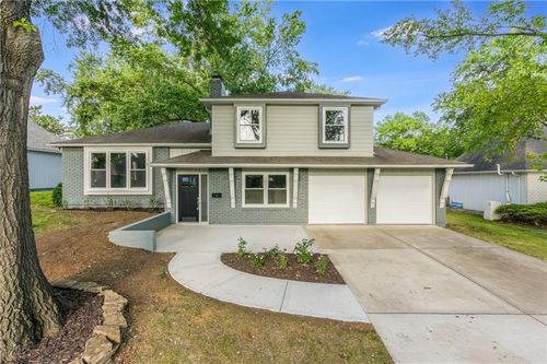 9909 Juniper Ln, Overland Park, KS, 66207-3444 | Card Image