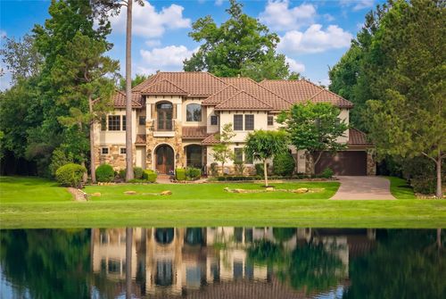 50 S Badger Lodge Cir, The Woodlands, TX, 77389-5289 | Card Image