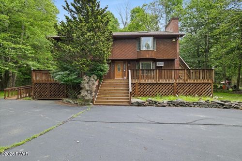 20 Kensington Rd, Hawley, PA, 18428-8252 | Card Image