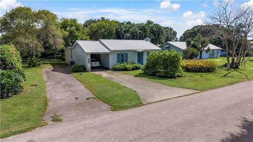 426 W Crescent Dr, Clewiston, FL, 33440-2810 | Card Image