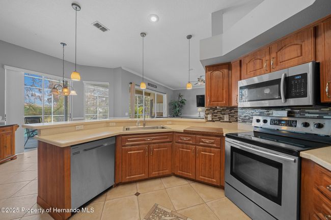 Kitchen | Image 14