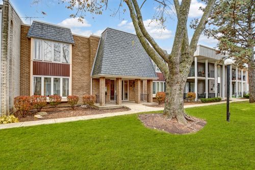 a-4119 W 98th St, Oak Lawn, IL, 60453-3440 | Card Image