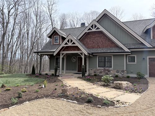 826 New Settlers Way, Glenville, NC, 28736 | Card Image