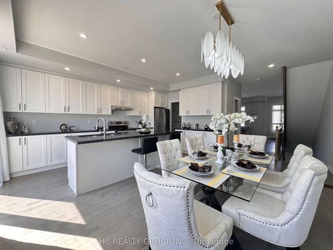 13 Guardhouse Cres, House attached with 4 bedrooms, 4 bathrooms and null parking in Markham ON | Image 6