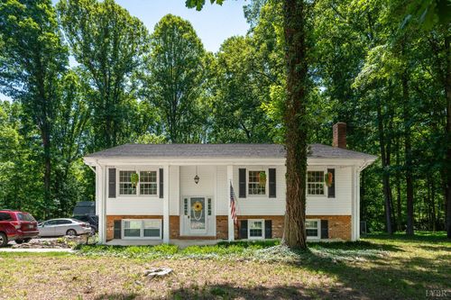 1778 Parker Rd, Bedford, VA, 24523-3661 | Card Image