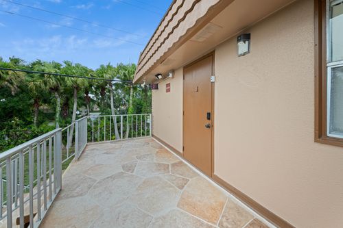 336 Brittany G, Delray Beach, FL, 33446 | Card Image