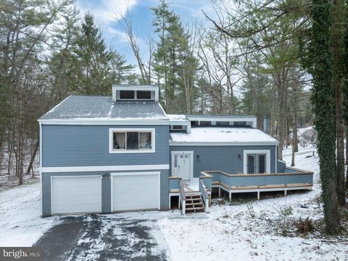 1845 Woodledge Dr, State College, PA, 16803-1858 | Card Image