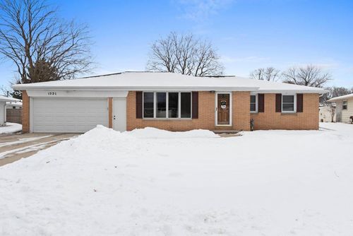 1521 Careful Drive, GREEN BAY, WI, 54304 | Card Image