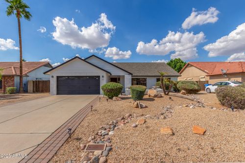 4340 E Nisbet Rd, Phoenix, AZ, 85032-8105 | Card Image
