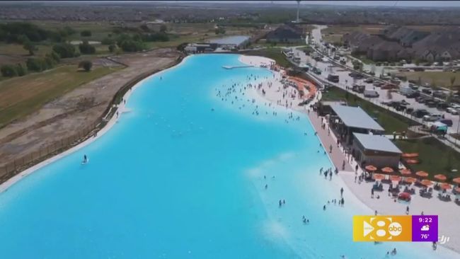 Aerial view of expansive beach | Image 7