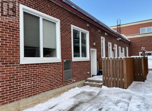 96 High St N, Thunder Bay, ON, P7A5R3 | Card Image