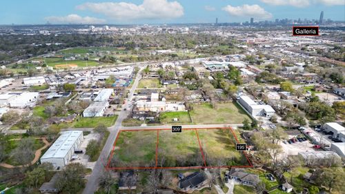 5905 Cypress St, Houston, TX, 77074-7822 | Card Image