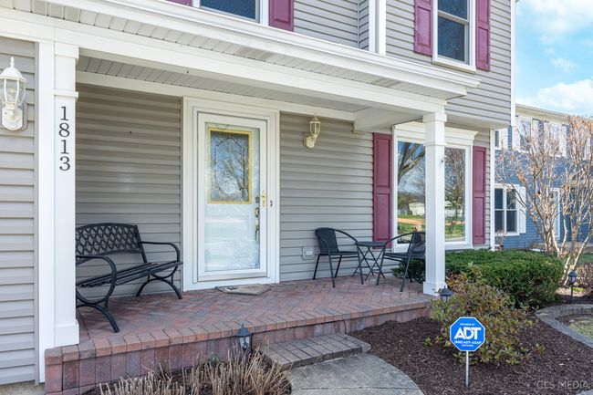 1813 Longboat Dr, House other with 3 bedrooms, 3 bathrooms and 2 parking in Elk Grove Village IL | Image 26