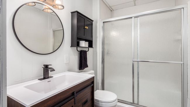 215 S Market St, House other with 3 bedrooms, 2 bathrooms and null parking in Somerset OH | Image 8
