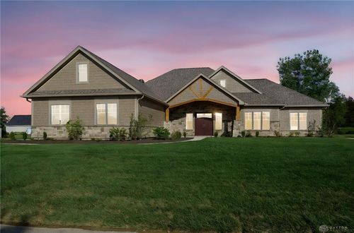 9882 Saddle Creek Trl, Centerville, OH, 45458-9728 | Card Image