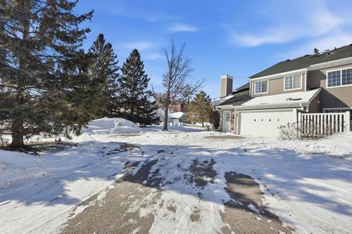61-8487 Corcoran Path, Inver Grove Heights, MN, 55076-5318 | Card Image