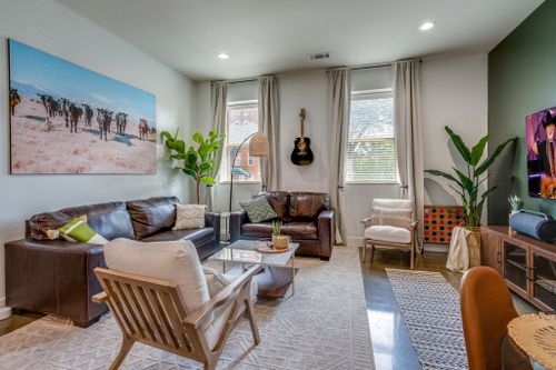 apt-100-210 30th Ave N, Nashville, TN, 37203-1572 | Card Image