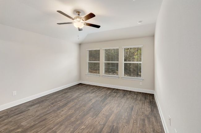 20809 Peacemaker Trl, House other with 3 bedrooms, 2 bathrooms and 4 parking in Lago Vista TX | Image 14