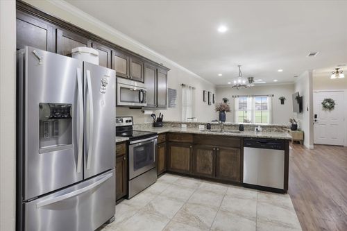 2008 Morgan St, Greenville, TX, 75401-2835 | Card Image