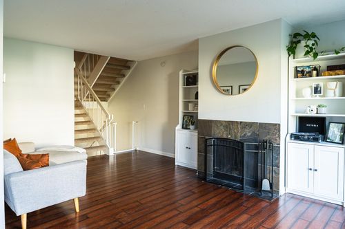 10-3259 Valley Ridge Dr, Eagan, MN, 55121-1751 | Card Image