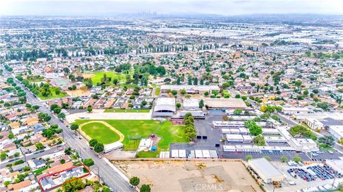 6818 Florence Pl, Bell Gardens, CA, 90201-3240 | Card Image