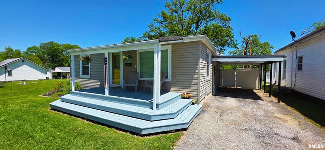 1007 Landes St, House other with 2 bedrooms, 2 bathrooms and null parking in Mount Carmel IL | Image 15