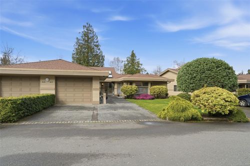 817 Lakes Blvd, Parksville, BC, V9P2P8 | Card Image