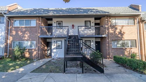 b24-2731 S Blair Stone Rd, Tallahassee, FL, 32301-5907 | Card Image