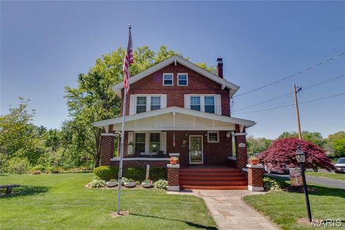 1320 Washington Ave, Alton, IL, 62002-2866 | Card Image