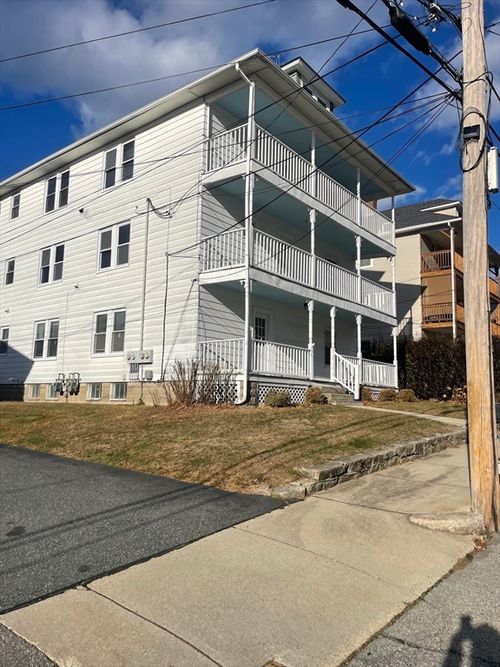 3-12 Church St, Uxbridge, MA, 01569-1382 | Card Image