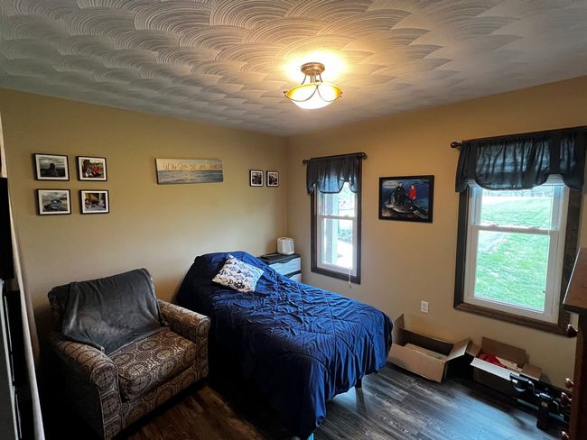 1979 Commonwealth Rd, House other with 3 bedrooms, 2 bathrooms and 2 parking in Galax VA | Image 33