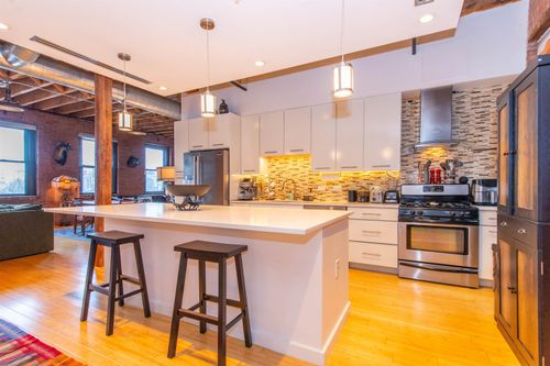 61 NJ Railroad Ave, Newark, NJ, 07105 | Card Image