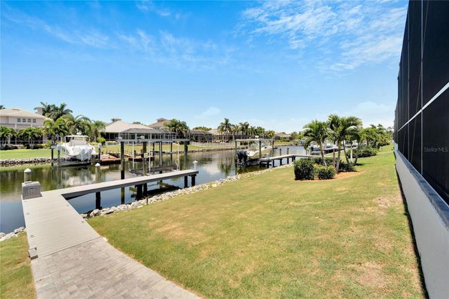 5243 Wishing Arch Dr, House other with 4 bedrooms, 4 bathrooms and null parking in APOLLO BEACH FL | Image 11