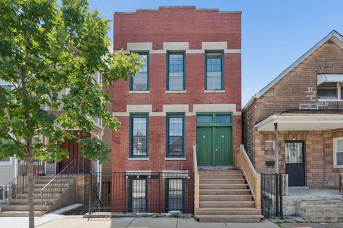 2946 S Loomis St, Chicago, IL, 60608-5741 | Card Image