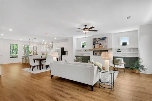 2733 Hallwood Ln, Suwanee, GA, 30024-2961 | Card Image