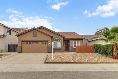 5125 Fawn Hollow Way, Antelope, CA, 95843-4643 | Card Image