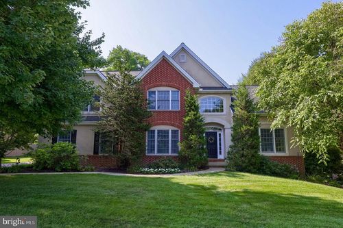 126 Glebe Ln, Lancaster, PA, 17602-6113 | Card Image