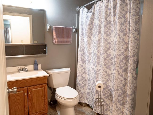 237 Connecticut Dr, House other with 3 bedrooms, 2 bathrooms and 1 parking in Lower Burrell PA | Image 14