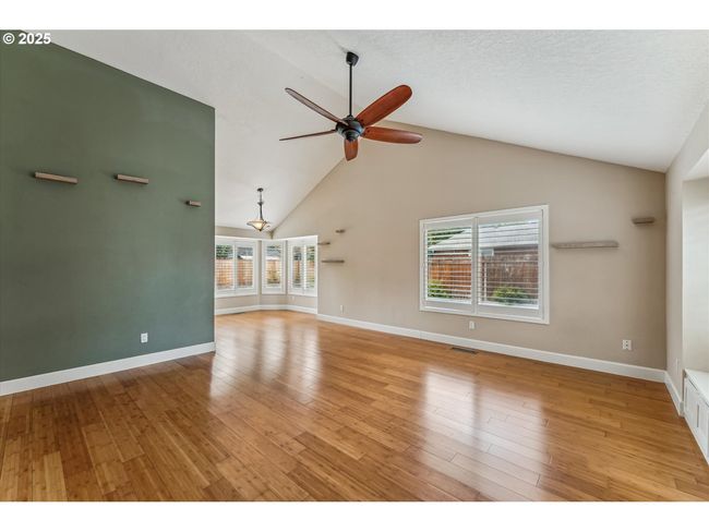 1722 Sequoia Ct, House other with 3 bedrooms, 3 bathrooms and 2 parking in Forest Grove OR | Image 4
