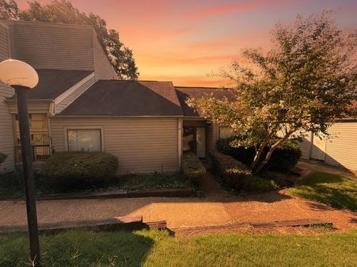 68-3084 Rising Sun Rd, Lakeland, TN, 38002-9212 | Card Image