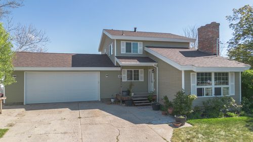 825 W Highway 101, Hyrum, UT, 84319-1043 | Card Image