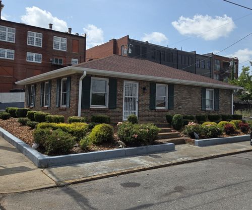 515 Willow St, Springfield, TN, 37172-2816 | Card Image