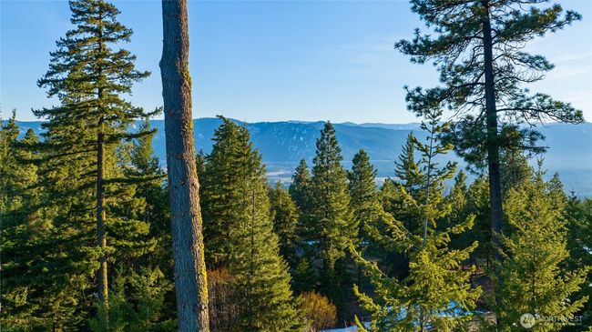The perfect place to slow down and take in the views. | Image 10