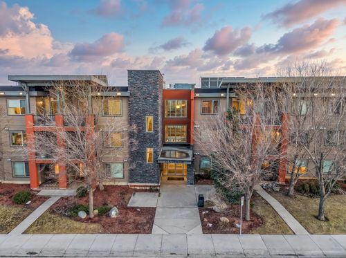 218-2727 28 Ave Se, Calgary, AB, T2B0L4 | Card Image