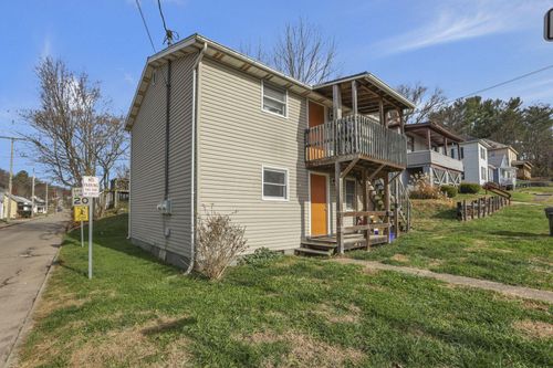 320324 W Franklin St, Nelsonville, OH, 45764-1153 | Card Image