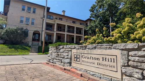 3-300 W Grand Avenue, Dayton, OH, 45405 | Card Image