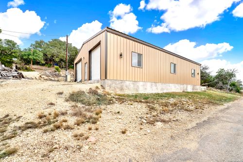 309 &amp; 314 Sunset, Lakehills, TX, 78063 | Card Image