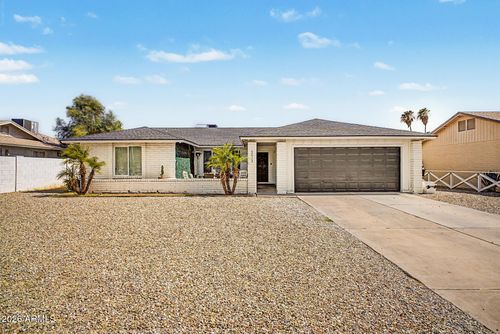 3513 E Pueblo Ave, Mesa, AZ, 85204-4025 | Card Image